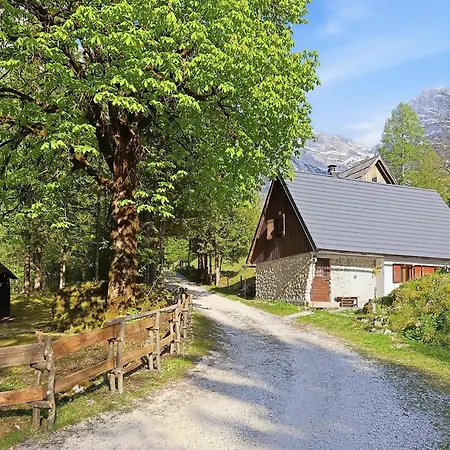 بيت للعطل Fairy Tale House ترينتا