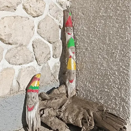 بيت للعطل Fairy Tale House